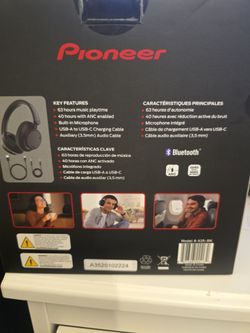 Pioneer wireless headphones