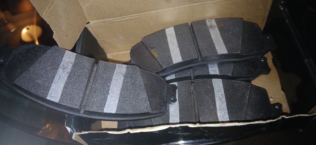 FORD Superduty F250 F350 Brake Pads