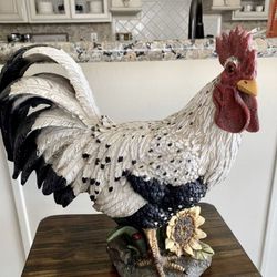 Gorgeous Ceramic Rooster Decor Piece