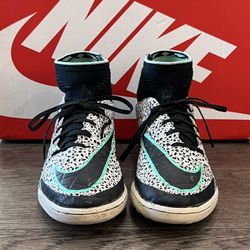 Nike hdcd Hypervenom Phade IC