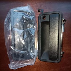 1999/2000 Chevy C2500 Door Exterior Handles 