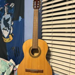 Classical Guitar Lucero 