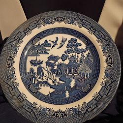 Vintage Churchill Blue Willow Dinner Plate Fine English Tableware Staffordshire Blue & White 10" Dinner Plate