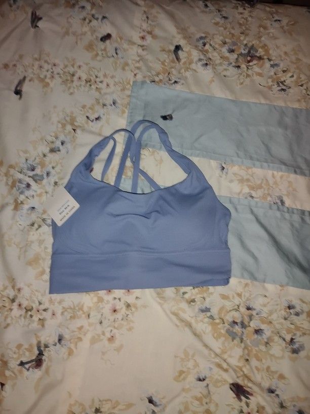 Blue Wireless Criss-Cross Back Sports Bra Medium Size 6