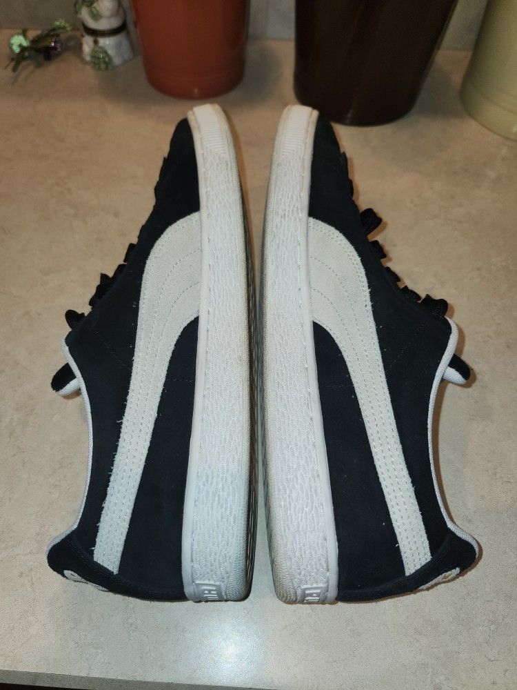 Men's New Puma Suede Size 12 Pd $85
