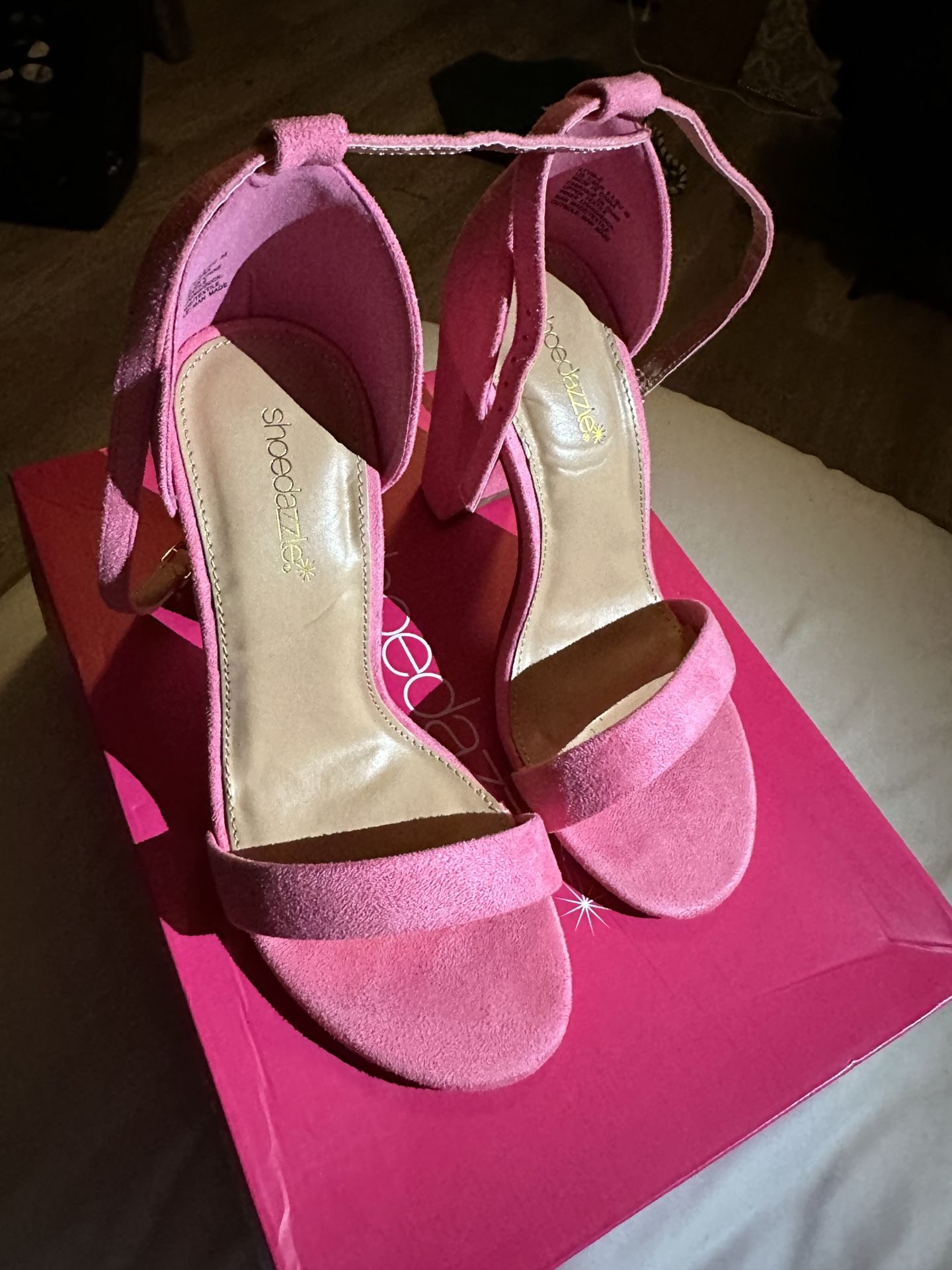 pink heels 