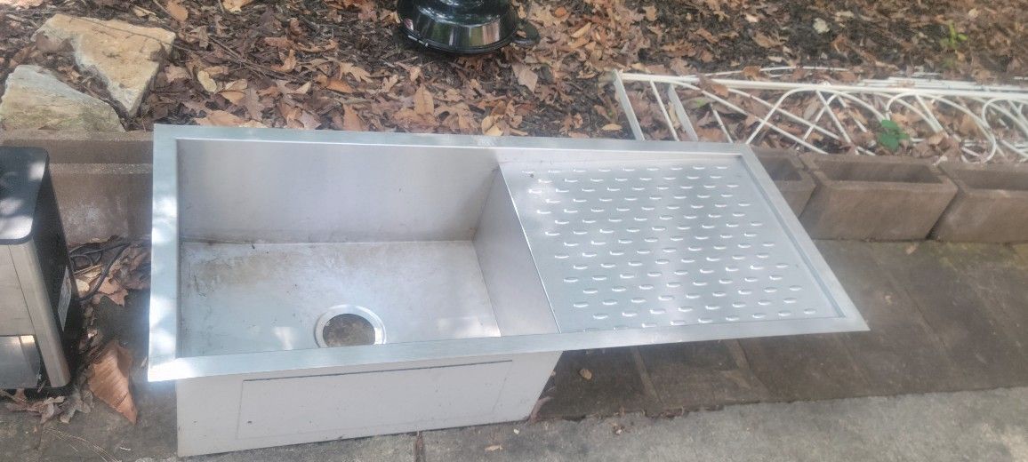 Stainless Steel Sink