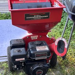 Predator Wood Chipper 212 CC
