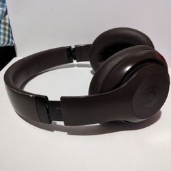 Beats Studio Pro Headphones
