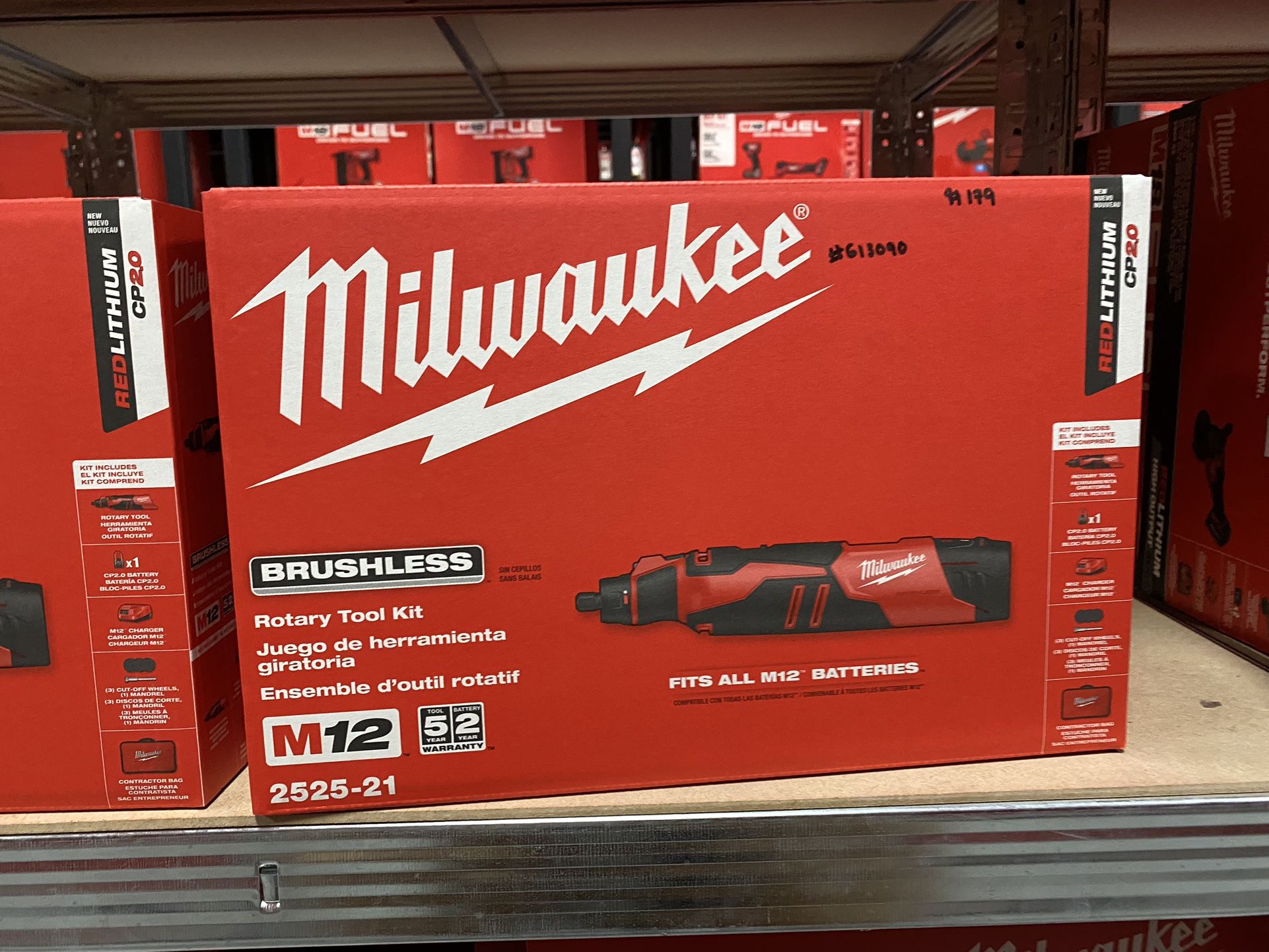 Milwaukee Rotary Hammer Tool Kit 