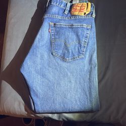 Levi’s 501 38X29 Almost New