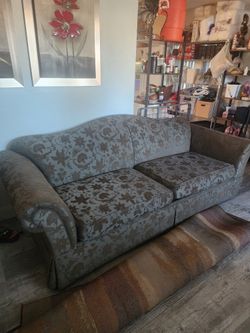 Very High Quality Beautiful Couches