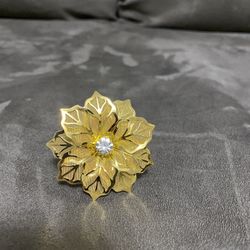 BRAND NEW 6 GOLD NAPKIN RINGS 