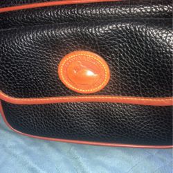 Dooney  & Bourke , Very Good Condition 