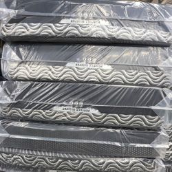 New! Plush Pillowtop Memory Foam Mattress + FREE BOXSPRING!