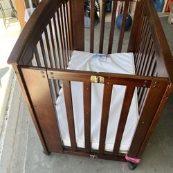 Baby Crib With Mattress