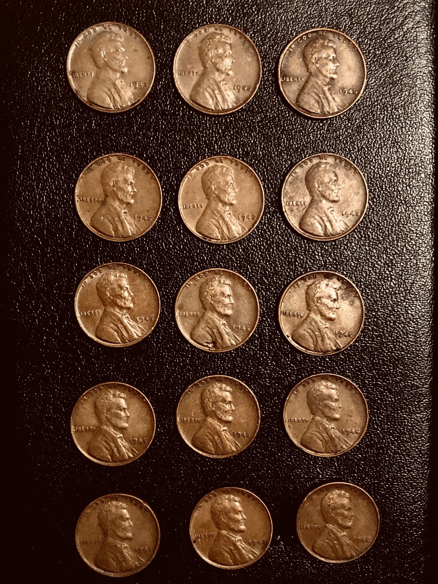 Lot 15 coins: Wheat penny’s 1945