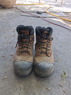 Ariat steel toe work boots 10.5