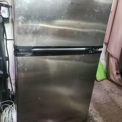 Midea Double Door Mini Fridge with Freezer 3.1 cu ft [Silver]