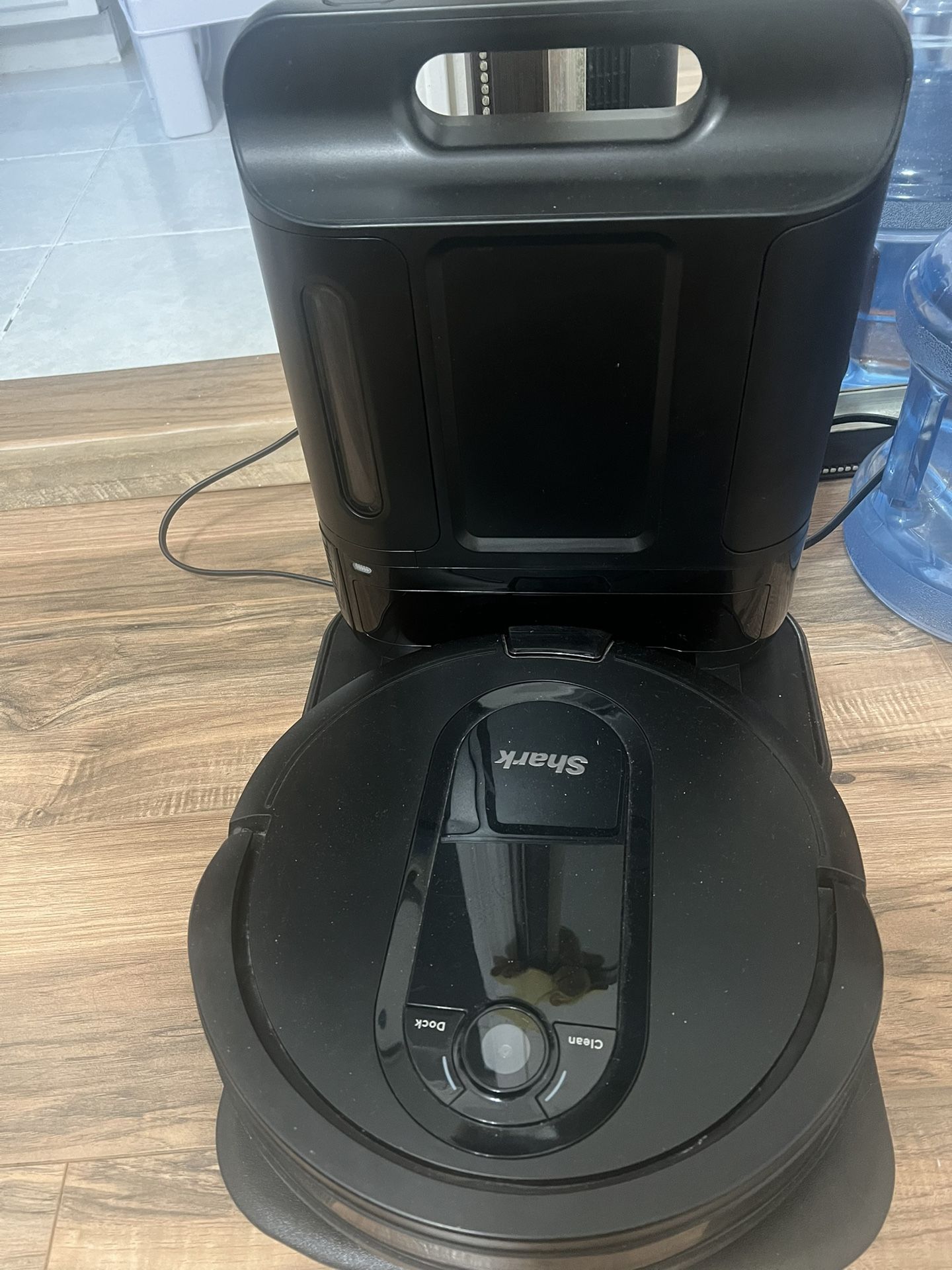 Shark Robot Vacuum