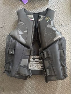 Adult life vest Size Small