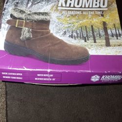 (Like New) KHOMBU Woman's Suead,Leather Boots 