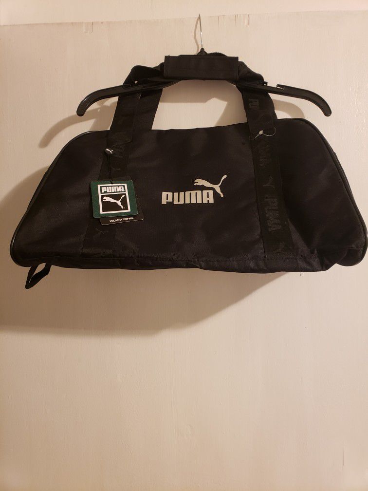 Puma Black Medium Sized Duffel Bag New With Strap