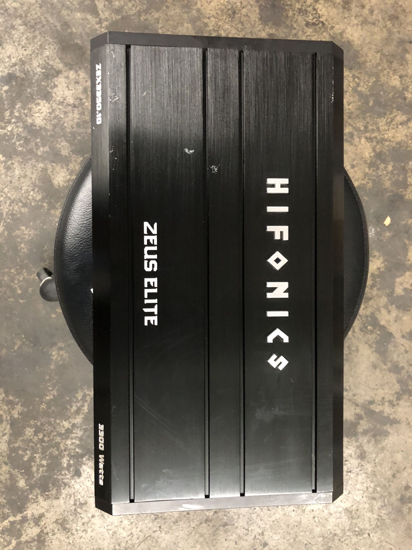 Hifonics Zeus elite 3300 watts $240 obo