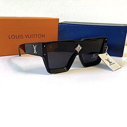 Louis Vuitton Square Sunglasses for Men for sale