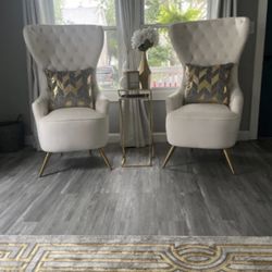 Accent Chair 