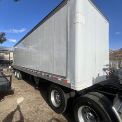 Hyundai  36 Dry Box 2010 