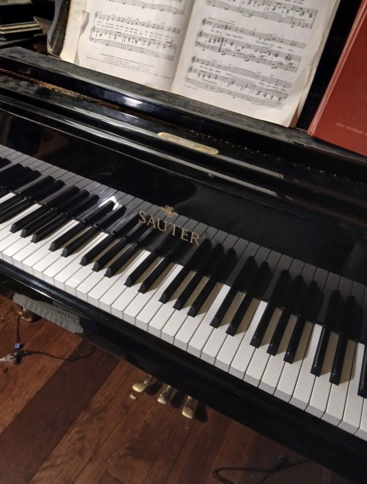 Sauter Grand Piano