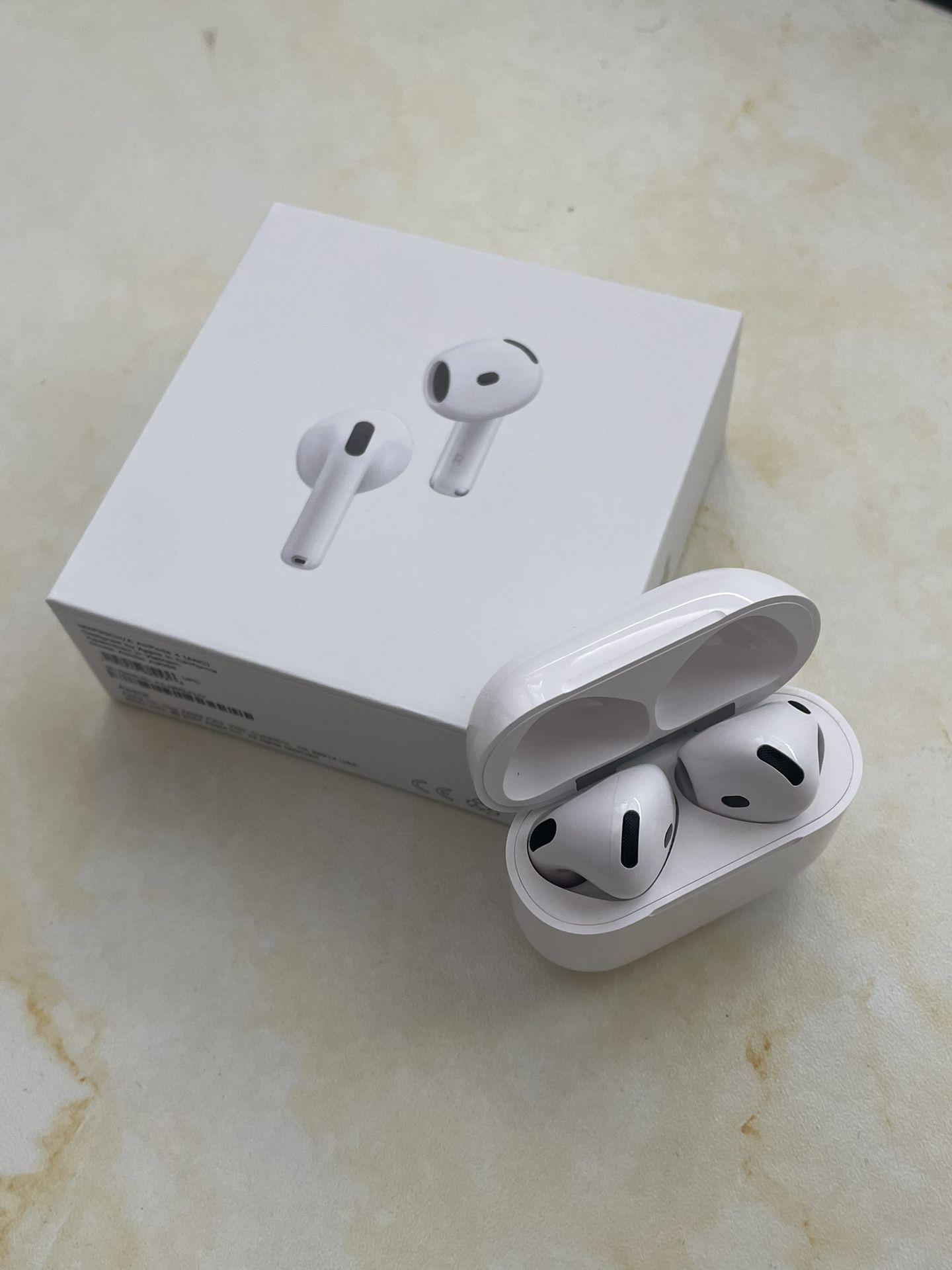 Airpods Pro 4