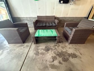 4-Piece Wicker Patio Furniture Set