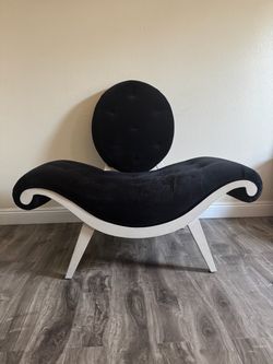 Chase chair