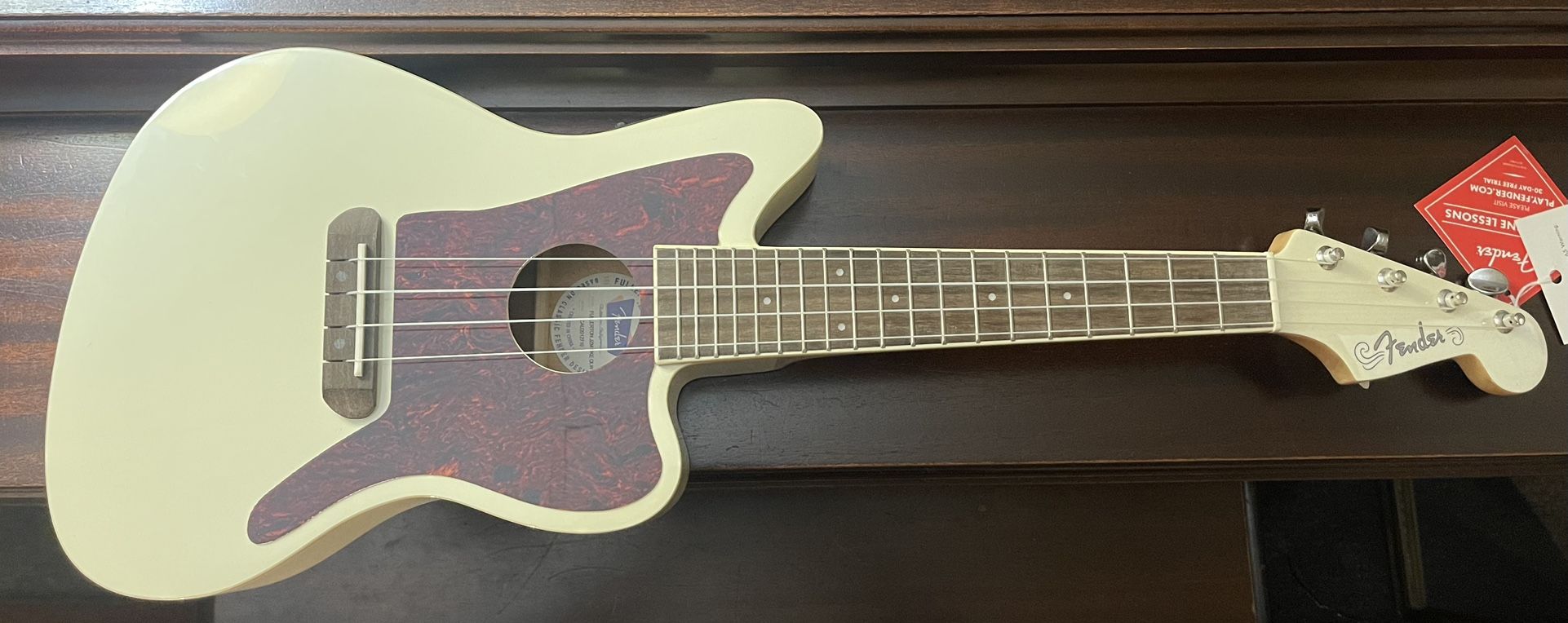 Fender Fullerton Jazzmaster Concert Acoustic Electric Ukulele