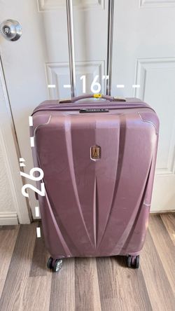 medium-sized suitcase