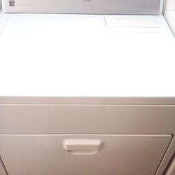 Newer Style Kenmore   Deyer Gas 