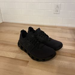 Brand new Never Worn Cloudswift 4 