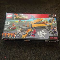 Lego 76067 Tanker Truck Takedown 