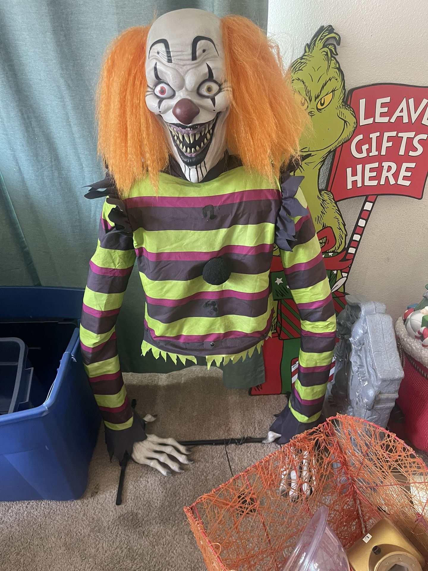 Halloween Decor