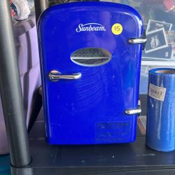 Mini Fridge For Car Or Truck 
