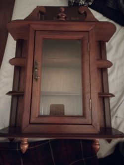 Mini Curio Cabinet 