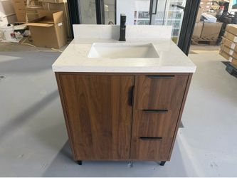 Vanity 30x22