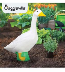 Gaggleville White Goose Garden Statue