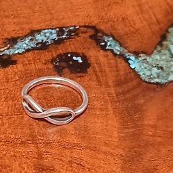 James Avery Infiniti Ring 