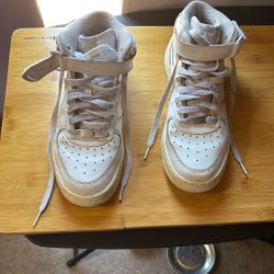 Nike Hi Tops Shoes 