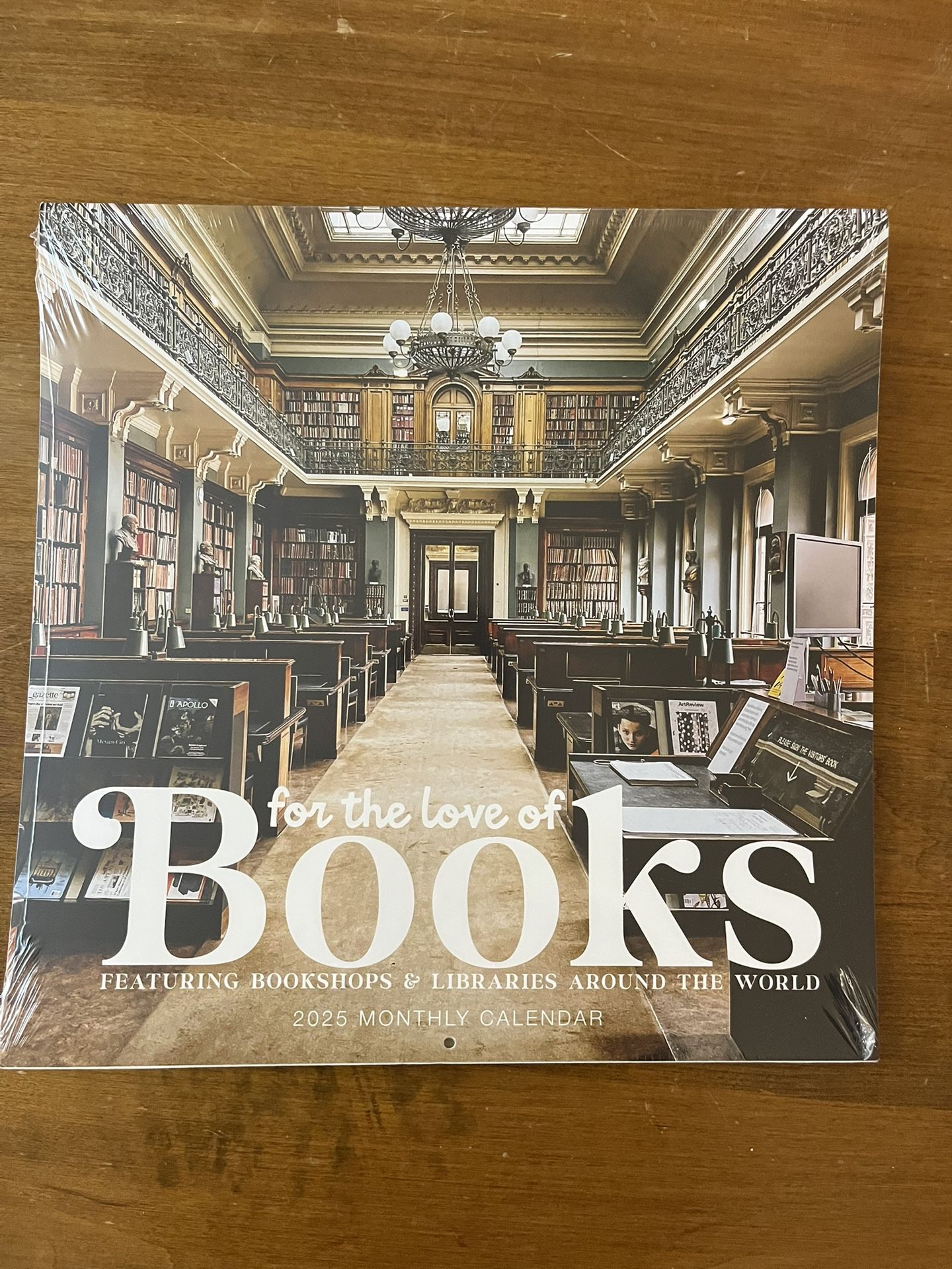 2025 Calendar featuring Libraries around The World