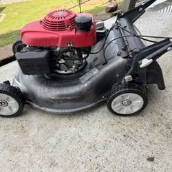 Honda GCV 160 Self Propelled Mower 160cc Engine.