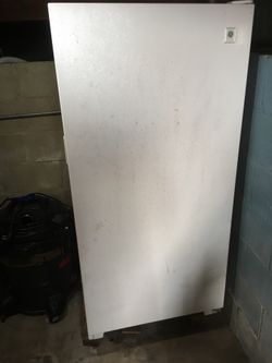 General Electric upright freezer